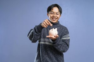 A influência da educação financeira na vida adulta: Transformando o Futuro